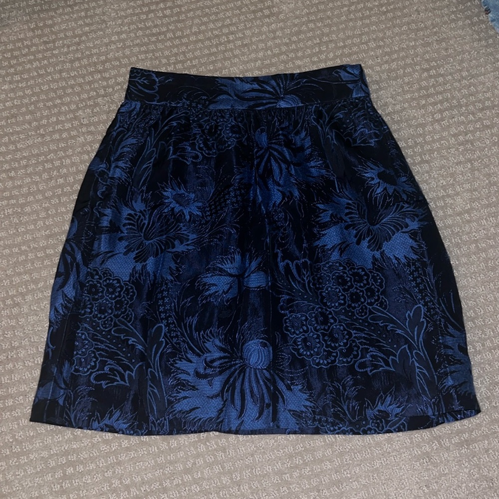 Alice + Olivia Black and Blue Floral Mini Skirt